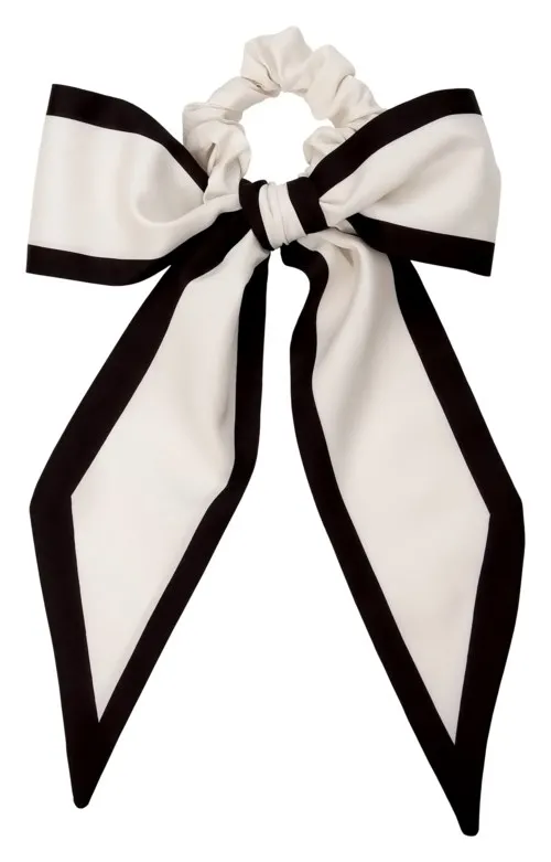 By Lyko Bow Cream Striped White