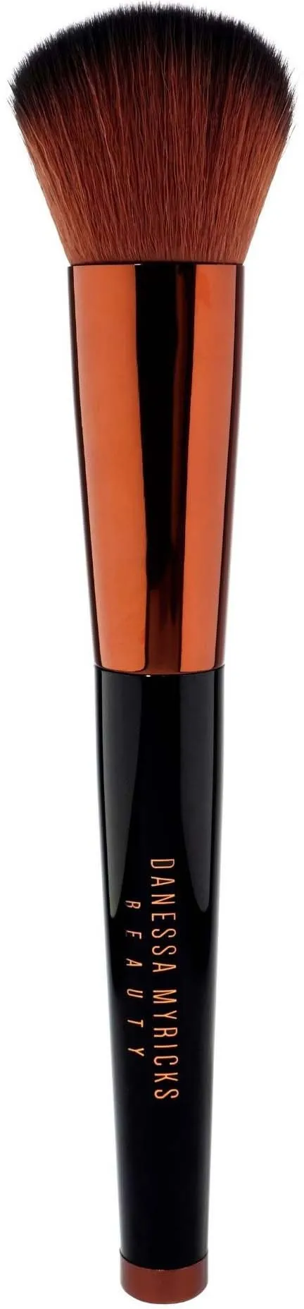 Danessa Myricks Beauty Yummy Face 1.0 All Over Complexion Brush